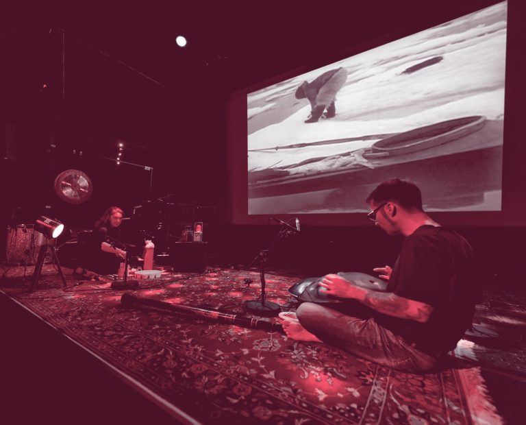 Les Espaces Culturels Thann-Cernay - Salle Espace Grün - Nanouk l'esquimau - Cie MiMi LaDoRé - ciné-concert - vendredi 15 novembre 2019